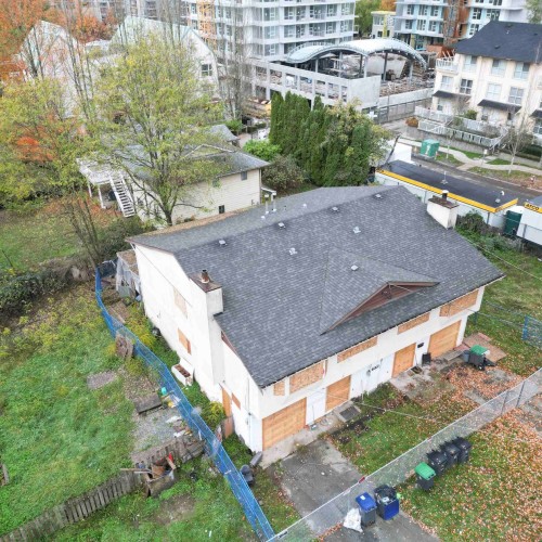 Photo 3 at 9935 - 9937 138 Street, Whalley, North Surrey