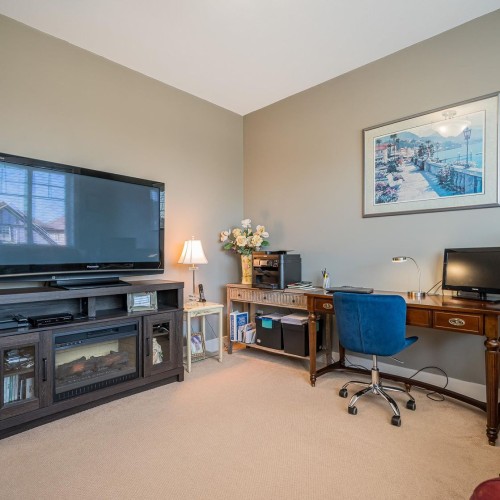 Photo 25 at 21054 80a Avenue, Willoughby Heights, Langley