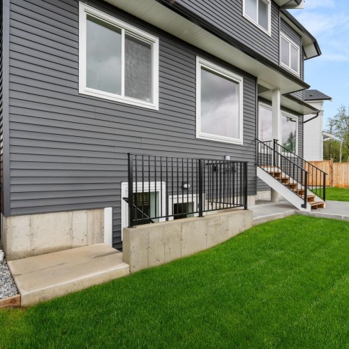 Photo 17 at 19635 75b Avenue, Willoughby Heights, Langley