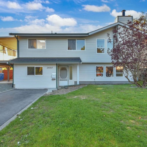 Photo 1 at 20567 51a Avenue, Langley City, Langley