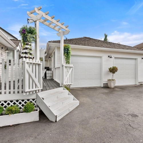 Photo 2 at 21642 48 Avenue, Murrayville, Langley