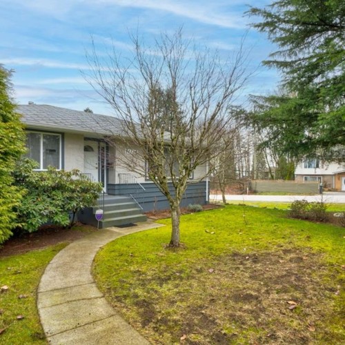 Photo 2 at 14123 113a Avenue, Bolivar Heights, North Surrey