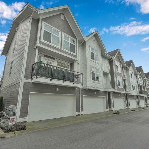 Photo 4 at 13 - 14541 Winter Crescent, King George Corridor, South Surrey White Rock