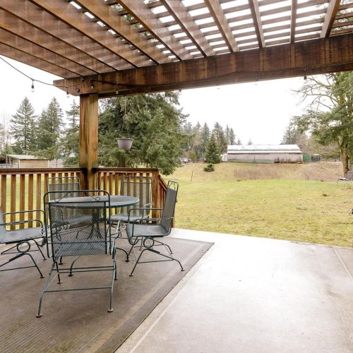 Photo 9 at 699 261 Street, Otter District, Langley