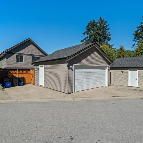 Photo 32 at 21182 80 Avenue, Willoughby Heights, Langley