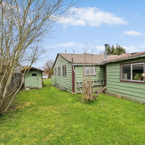 Photo 13 at 21528 Old Yale Road, Murrayville, Langley