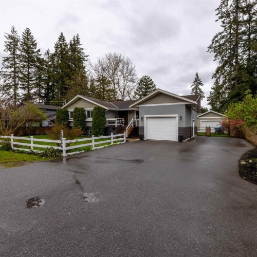 Photo 2 at 20366 43 Avenue, Brookswood Langley, Langley