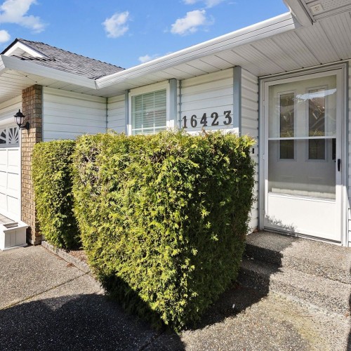 Photo 3 at 16423 11a Avenue, King George Corridor, South Surrey White Rock
