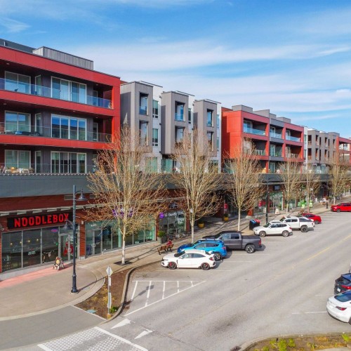 Photo 15 at 315 - 20728 Willoughby Town Centre Drive, Willoughby Heights, Langley