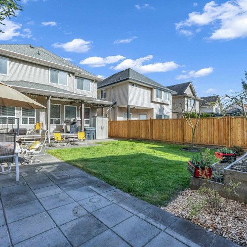 Photo 35 at 7239 199a Street, Willoughby Heights, Langley