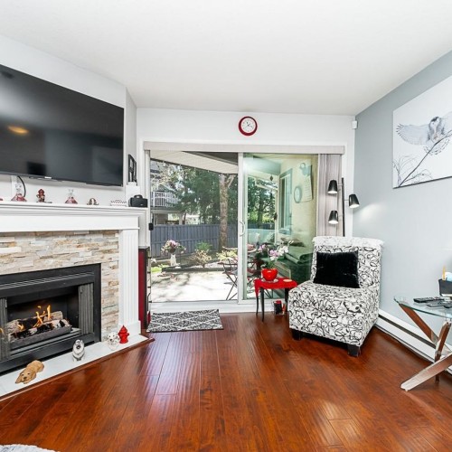 Photo 8 at 407 - 19645 64 Avenue, Willoughby Heights, Langley