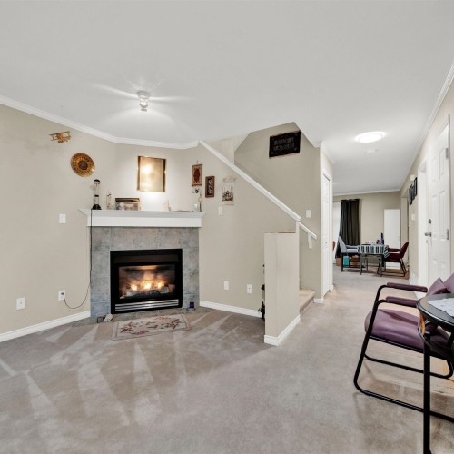 Photo 5 at 13 - 12128 68 Avenue, West Newton, Surrey Photo 5 at 13 - 12128 68 Avenue, West Newton, Surrey