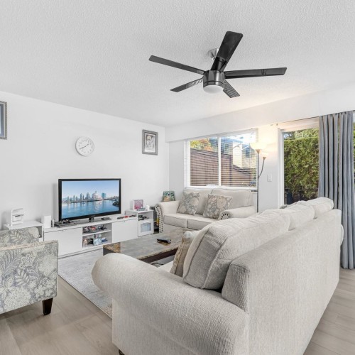 Photo 1 at 1 - 9400 122 Street, Queen Mary Park Surrey, Surrey Photo 1 at 1 - 9400 122 Street, Queen Mary Park Surrey, Surrey