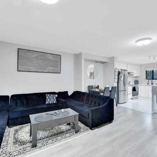 Photo 5 at 129 - 13710 67 Avenue, East Newton, Surrey Photo 5 at 129 - 13710 67 Avenue, East Newton, Surrey