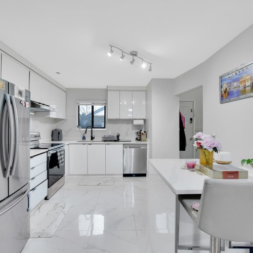 Photo 8 at 129 - 13710 67 Avenue, East Newton, Surrey Photo 8 at 129 - 13710 67 Avenue, East Newton, Surrey