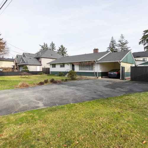 Photo 4 at 8736 154 Street, Fleetwood Tynehead, Surrey Photo 4 at 8736 154 Street, Fleetwood Tynehead, Surrey