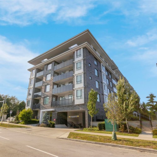 Photo 3 at 220 - 13623 81a Avenue, Bear Creek Green Timbers, Surrey Photo 3 at 220 - 13623 81a Avenue, Bear Creek Green Timbers, Surrey