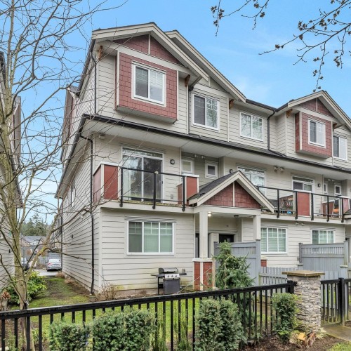 Photo 2 at 17 - 13898 64 Avenue, Sullivan Station, Surrey Photo 2 at 17 - 13898 64 Avenue, Sullivan Station, Surrey