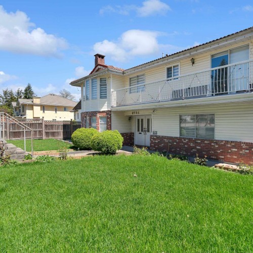 Photo 2 at 8724 128 Street, Queen Mary Park Surrey, Surrey Photo 2 at 8724 128 Street, Queen Mary Park Surrey, Surrey