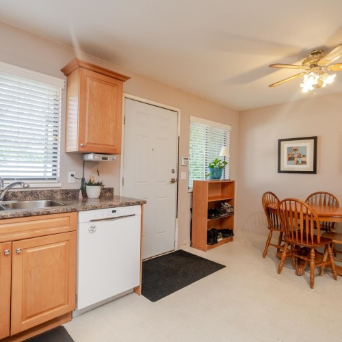 Photo 5 at 8570 152 Street, Fleetwood Tynehead, Surrey Photo 5 at 8570 152 Street, Fleetwood Tynehead, Surrey