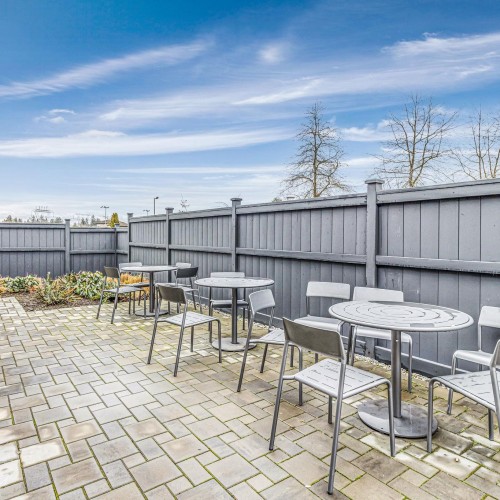 Photo 6 at 99 - 15255 Sitka Drive, Fleetwood Tynehead, Surrey Photo 6 at 99 - 15255 Sitka Drive, Fleetwood Tynehead, Surrey