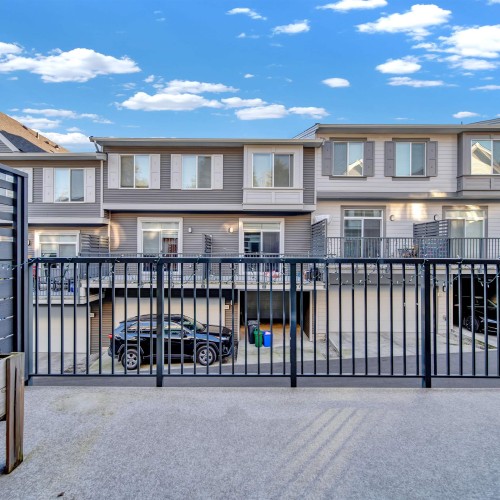 Photo 4 at 159 - 8168 136a Street, Bear Creek Green Timbers, Surrey Photo 4 at 159 - 8168 136a Street, Bear Creek Green Timbers, Surrey