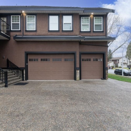 Photo 2 at 7033 129a Street, West Newton, Surrey Photo 2 at 7033 129a Street, West Newton, Surrey