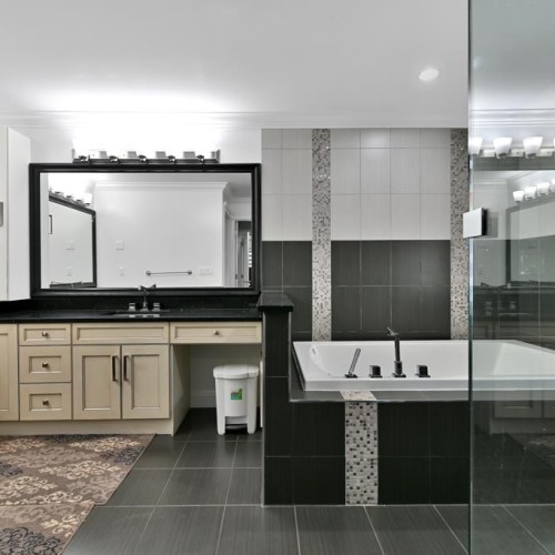 Photo 4 at 7033 129a Street, West Newton, Surrey Photo 4 at 7033 129a Street, West Newton, Surrey