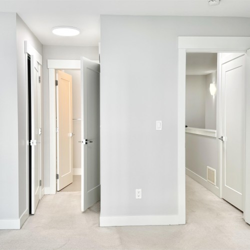 Photo 4 at 14 - 6162 138 Street, Sullivan Station, Surrey Photo 4 at 14 - 6162 138 Street, Sullivan Station, Surrey