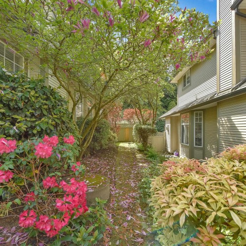 Photo 4 at #23 - 5811 122 Street, Panorama Ridge, Surrey Photo 4 at #23 - 5811 122 Street, Panorama Ridge, Surrey