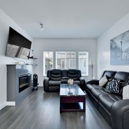 Photo 9 at 10 - 13864 Hyland Road, East Newton, Surrey Photo 9 at 10 - 13864 Hyland Road, East Newton, Surrey