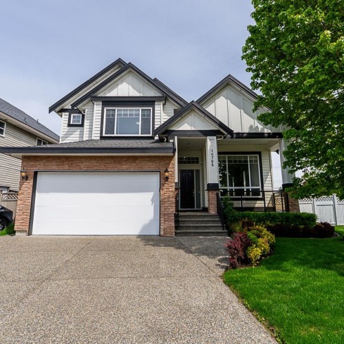 Photo 2 at 16785 58b Avenue, Cloverdale BC, Cloverdale Photo 2 at 16785 58b Avenue, Cloverdale BC, Cloverdale