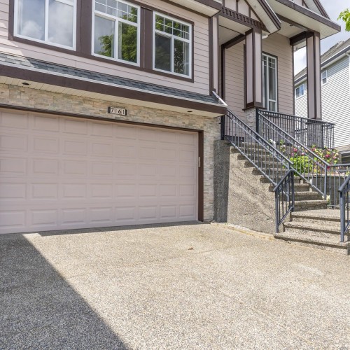 Photo 2 at 7161 151 Street, East Newton, Surrey Photo 2 at 7161 151 Street, East Newton, Surrey