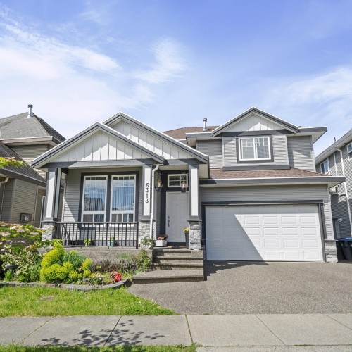 Photo 2 at 6313 167b Street, Cloverdale BC, Cloverdale Photo 2 at 6313 167b Street, Cloverdale BC, Cloverdale