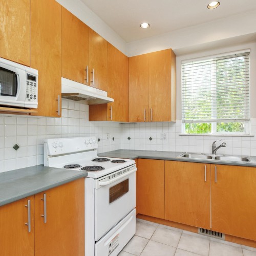 Photo 6 at 5 - 8250 158 Street, Fleetwood Tynehead, Surrey Photo 6 at 5 - 8250 158 Street, Fleetwood Tynehead, Surrey