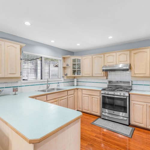 Photo 13 at 13732 58 Avenue, Panorama Ridge, Surrey Photo 13 at 13732 58 Avenue, Panorama Ridge, Surrey