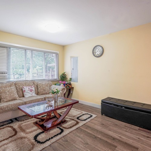 Photo 8 at 14088 78 Avenue, East Newton, Surrey Photo 8 at 14088 78 Avenue, East Newton, Surrey