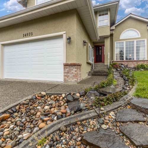 Photo 3 at 14975 83a Avenue, Bear Creek Green Timbers, Surrey Photo 3 at 14975 83a Avenue, Bear Creek Green Timbers, Surrey