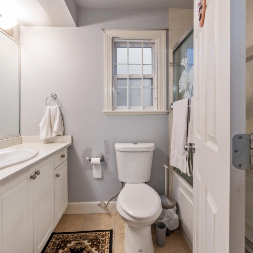 Photo 15 at 17381 64 Avenue, Cloverdale BC, Cloverdale Photo 15 at 17381 64 Avenue, Cloverdale BC, Cloverdale