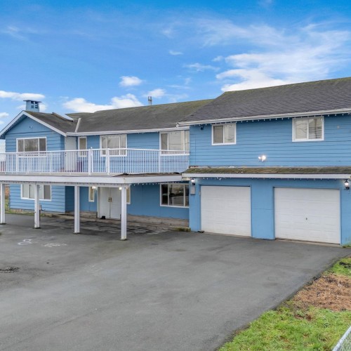 Photo 2 at 16390 48 Avenue, Cloverdale BC, Cloverdale Photo 2 at 16390 48 Avenue, Cloverdale BC, Cloverdale