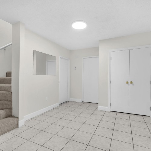 Photo 5 at 16390 48 Avenue, Cloverdale BC, Cloverdale Photo 5 at 16390 48 Avenue, Cloverdale BC, Cloverdale