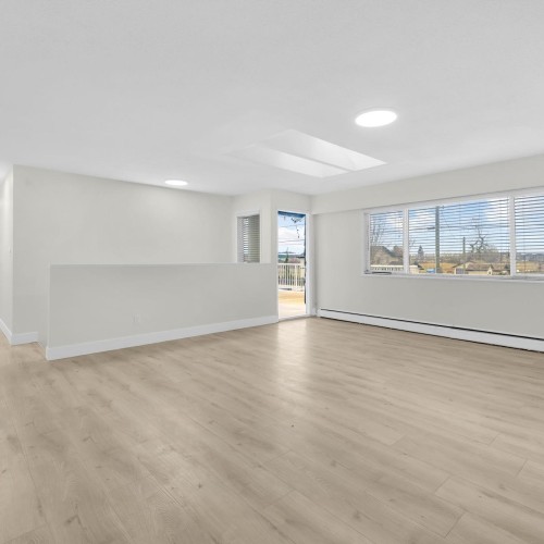 Photo 8 at 16390 48 Avenue, Cloverdale BC, Cloverdale Photo 8 at 16390 48 Avenue, Cloverdale BC, Cloverdale