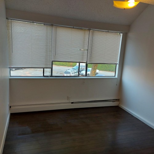 Photo 5 at 16 - 17700 60av Avenue, Cloverdale BC, Cloverdale Photo 5 at 16 - 17700 60av Avenue, Cloverdale BC, Cloverdale