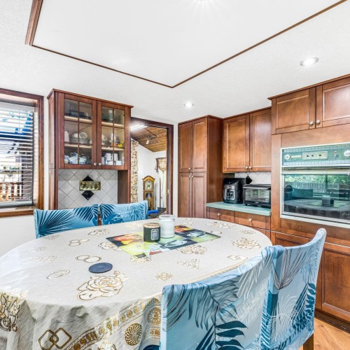 Photo 9 at 13719 Glen Place, Bear Creek Green Timbers, Surrey Photo 9 at 13719 Glen Place, Bear Creek Green Timbers, Surrey