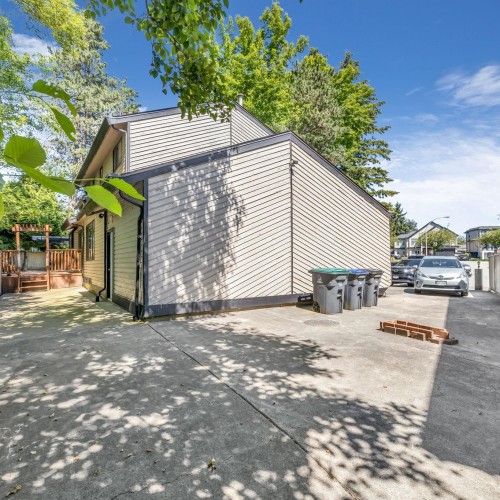 Photo 24 at 13719 Glen Place, Bear Creek Green Timbers, Surrey Photo 24 at 13719 Glen Place, Bear Creek Green Timbers, Surrey