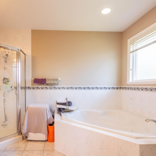 Photo 16 at 16286 80a Avenue, Fleetwood Tynehead, Surrey Photo 16 at 16286 80a Avenue, Fleetwood Tynehead, Surrey