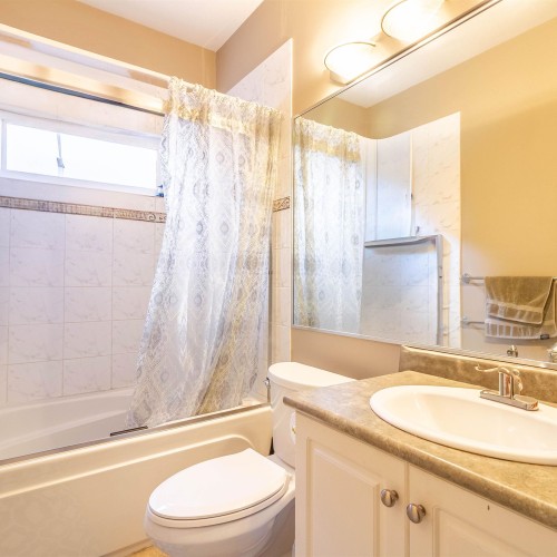 Photo 12 at 16286 80a Avenue, Fleetwood Tynehead, Surrey Photo 12 at 16286 80a Avenue, Fleetwood Tynehead, Surrey