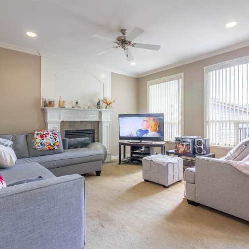 Photo 8 at 16286 80a Avenue, Fleetwood Tynehead, Surrey Photo 8 at 16286 80a Avenue, Fleetwood Tynehead, Surrey