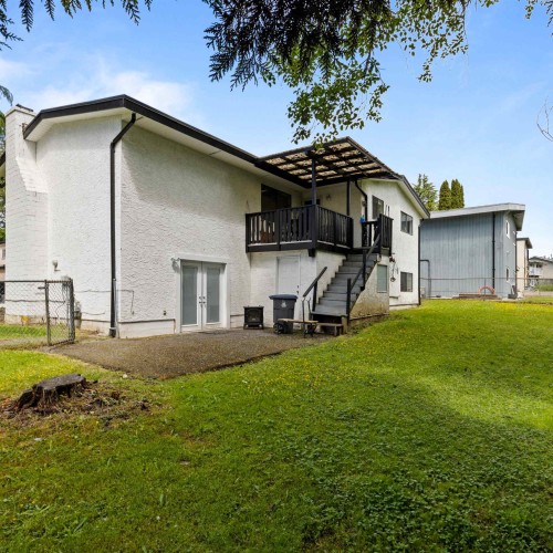 Photo 27 at 8864 Ursus Crescent, Bear Creek Green Timbers, Surrey Photo 27 at 8864 Ursus Crescent, Bear Creek Green Timbers, Surrey