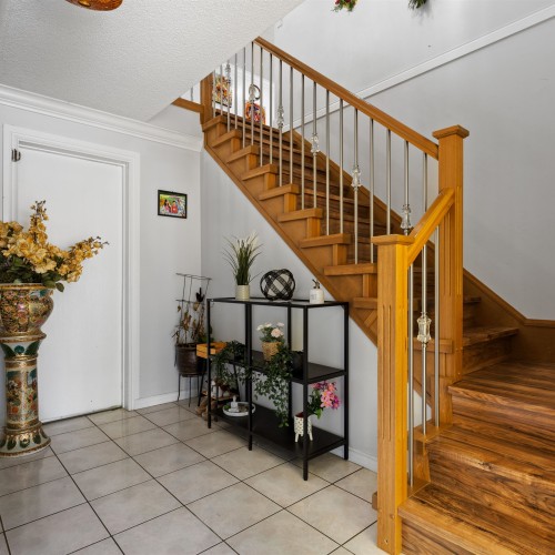 Photo 3 at 8864 Ursus Crescent, Bear Creek Green Timbers, Surrey Photo 3 at 8864 Ursus Crescent, Bear Creek Green Timbers, Surrey